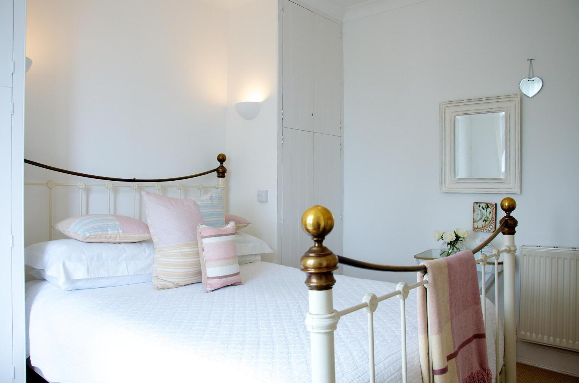 Bed and Breakfast Onefifty Каус Экстерьер фото